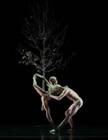 Das Atlanta Ballett zeigt "Eden Eden", Oktober 2010 (Tara Lee mit Christian Clark ) © http://www.danceinforma.com/2011/10/24/atlanta-ballet-the-four-seasons-and-eden-l-eden/