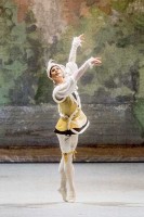 Davide Dato als Nijinsky in der Urafführung des "Pavillon". © Wiener Staatsballett / Ashley Taylor 