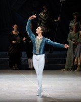 Roman Lazik, Danseur noble par excellence.