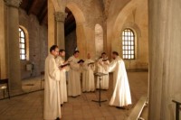Christliche Karfreitagsliturgie in der Herz-Jesu-Basilika in Hall mit den Cantori Gregoriani Milano. 10. April, 15 Uhr.  © zVg