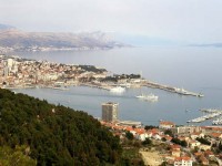 Der Hafen von Split, im Hinterland ist die Autorin geboren. © Roman Klementschitz /wikimedia