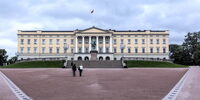 Das königliche Schloss in Oslo. Die Königsfamilie hat mit der geschilderten politischen Entwicklung nichts zu tun.  