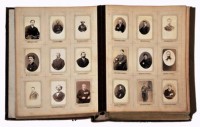 Das Album der Tausend, zwischen 1863 und 1870 von Pavia erstellt. © Museo Centrale del Risorgimento, Roma / wikipedia